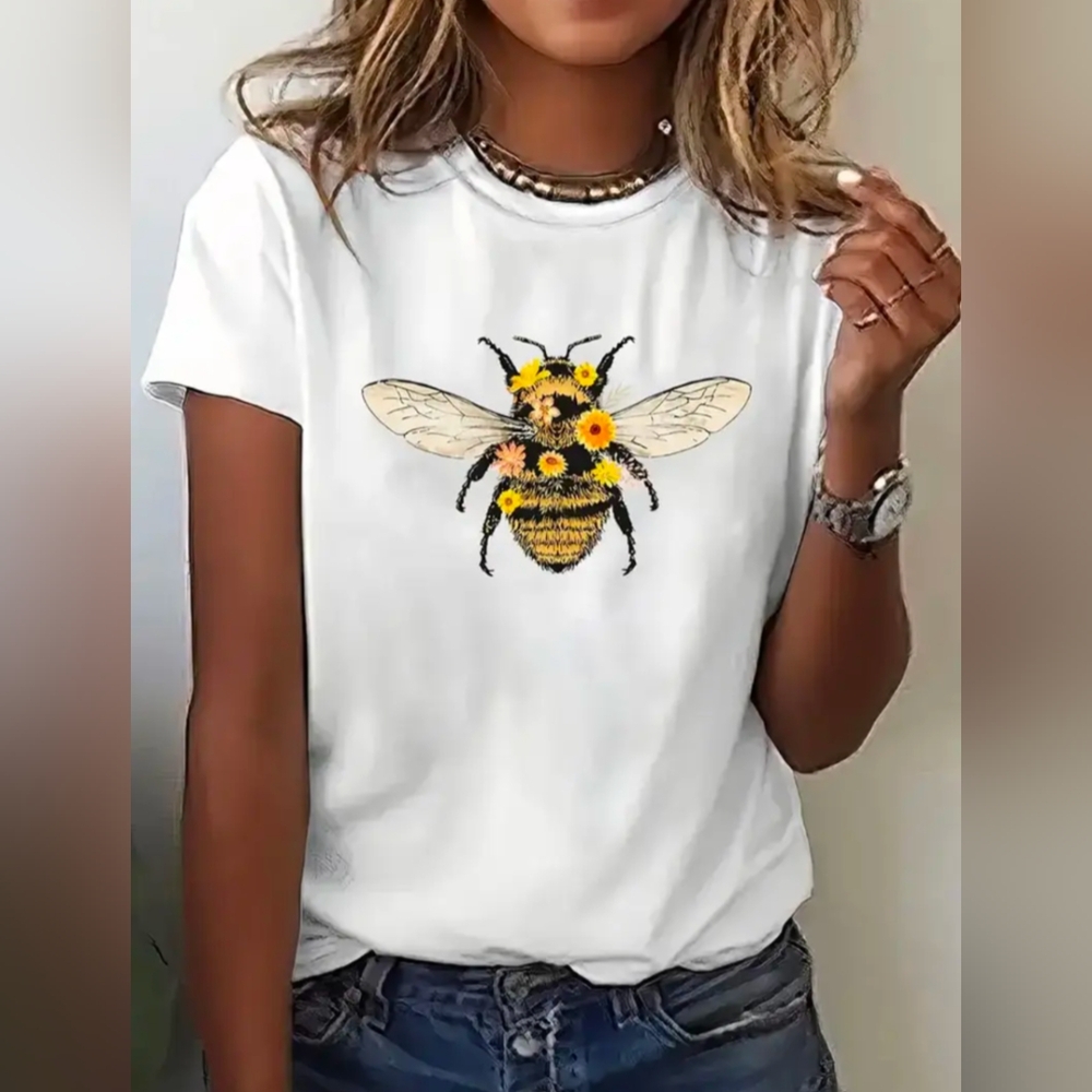 White Honey Bee Graphic Women's T-Shirt XL NWOT